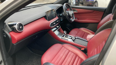 MG Hs 1.5 T-GDI Exclusive 5dr DCT Petrol Hatchback